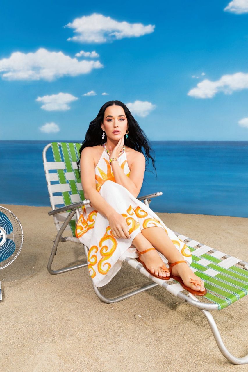 Katy Perry Feet